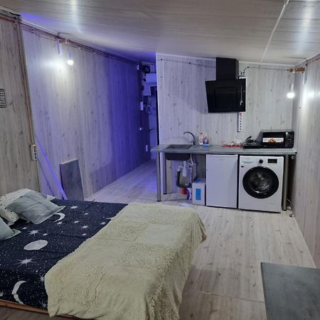 Luxury Apartament In Кишинів Екстер'єр фото